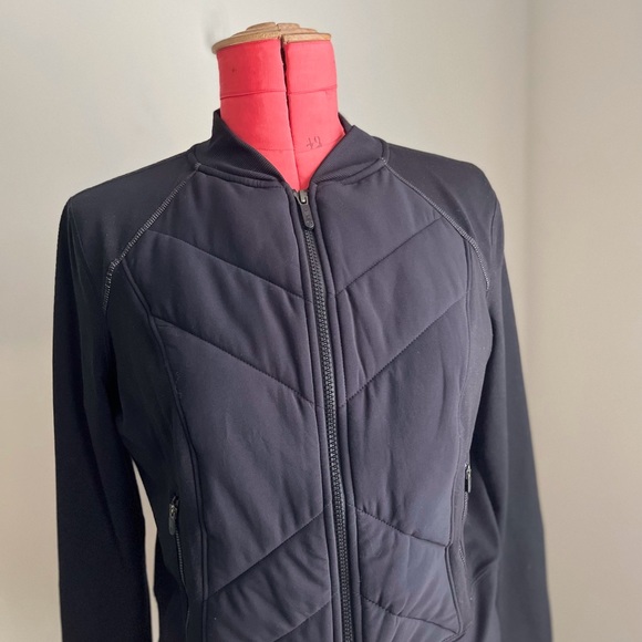 Zella Full-Zip Jacket (M) - Picture 4 of 9